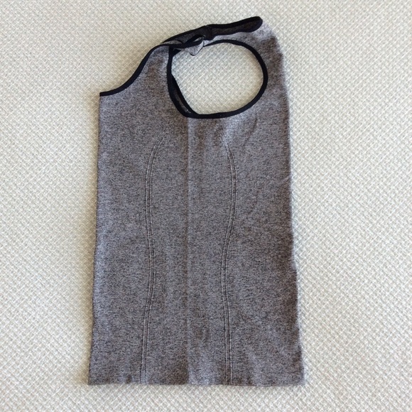 💪🏽Racerback Tank Top - Picture 3 of 5